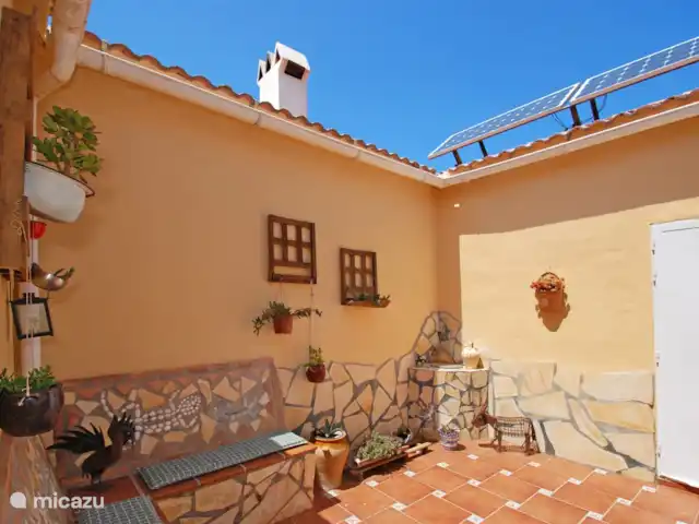 Villa Los Cuatro Vientos huren in Spanje, Costa del Sol, Comares - villa De patio is het hart van het huis.
