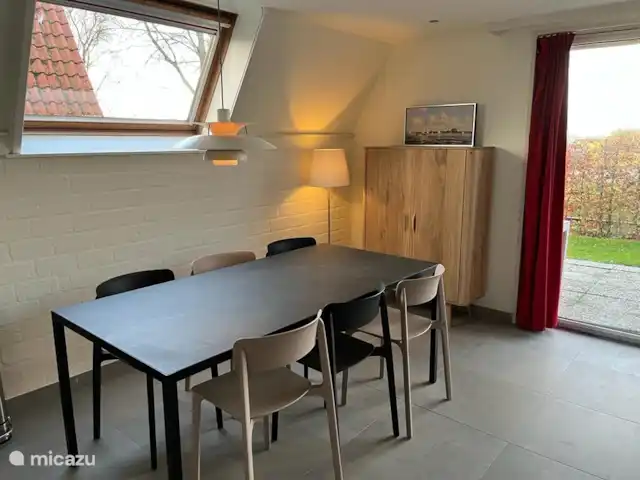 Maison de plain-pied 7-45 | Pays-Bas, Frise, Goingarijp - maison de vacances table à manger 6 personnes