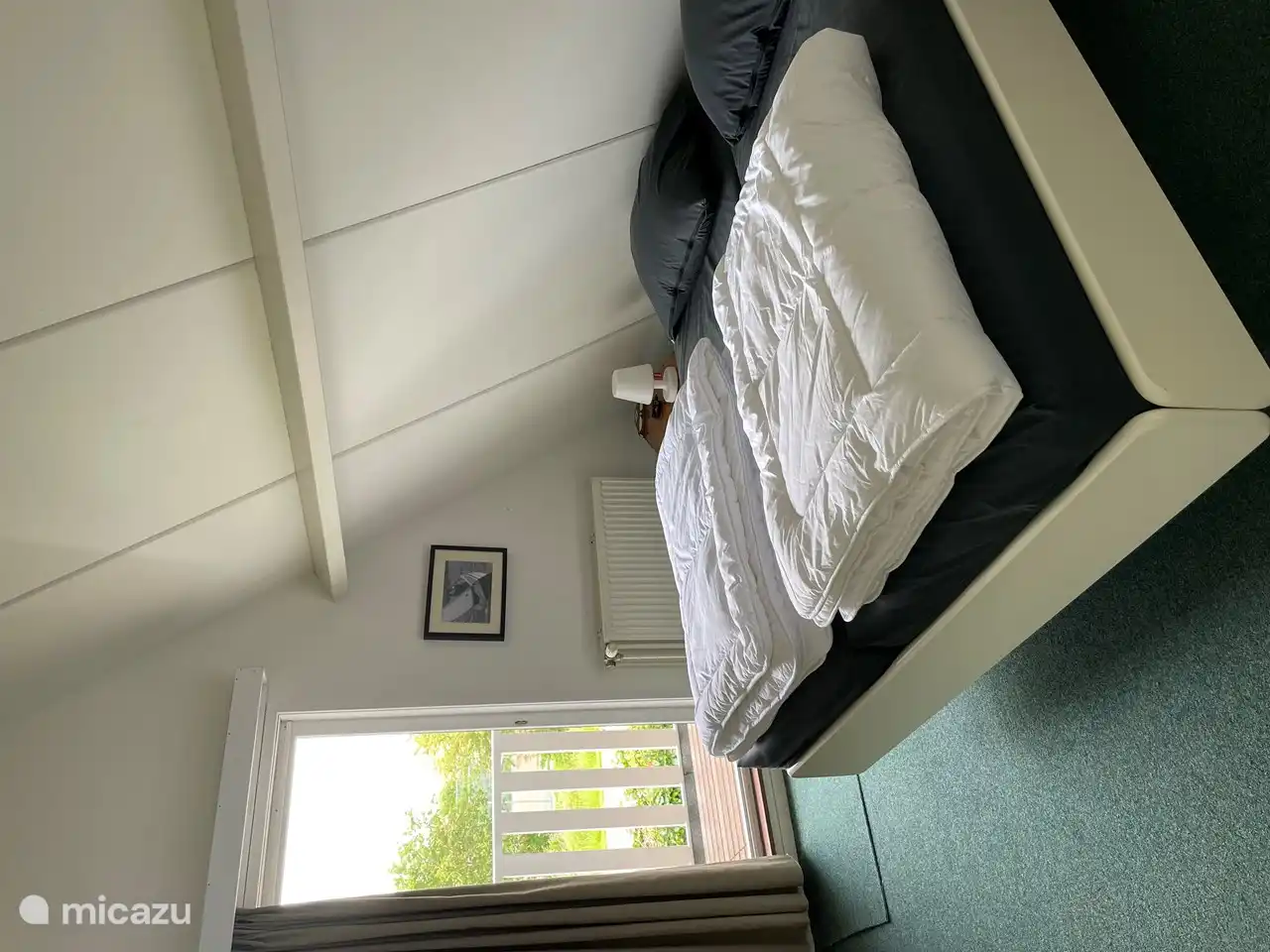 Chambre 1 (sur 3) : balcon donnant sur le Sneekermeer