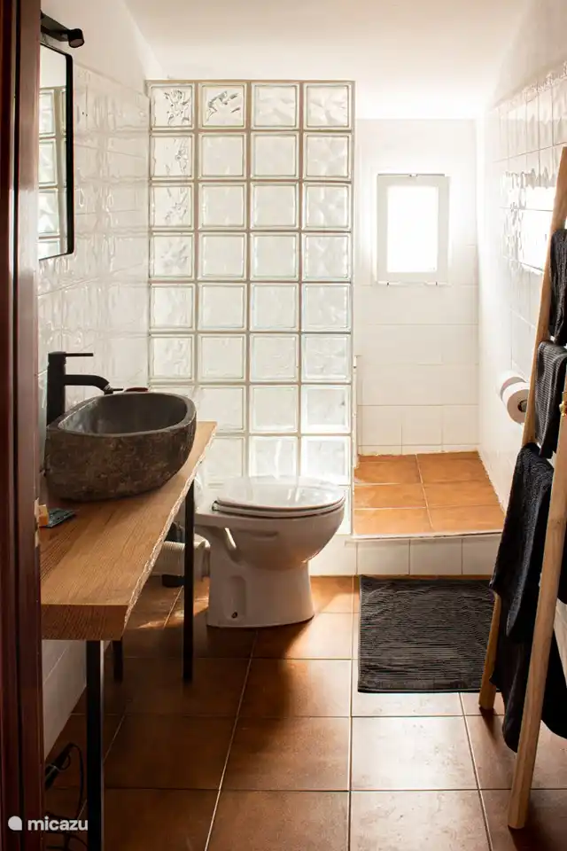 Badezimmer-Suite Rojo