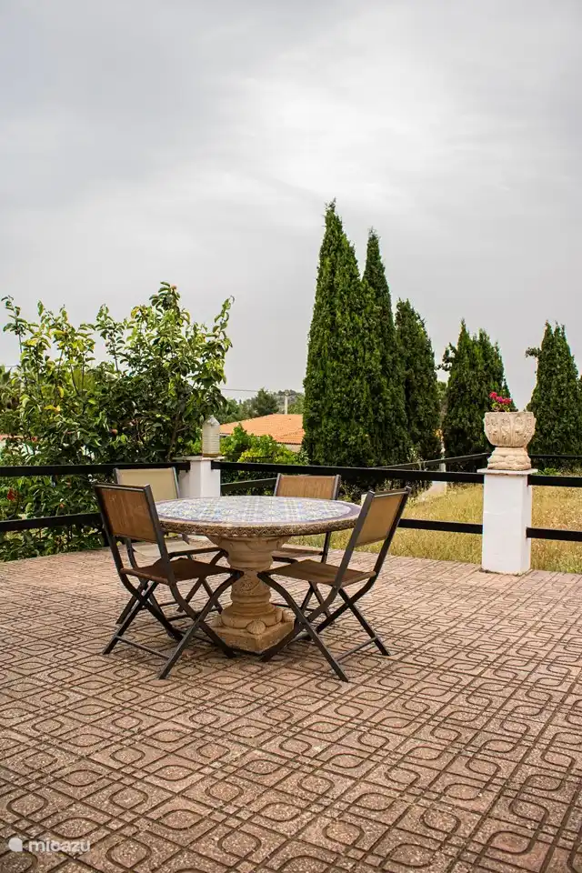 Terrasse vor dem Ferienhaus