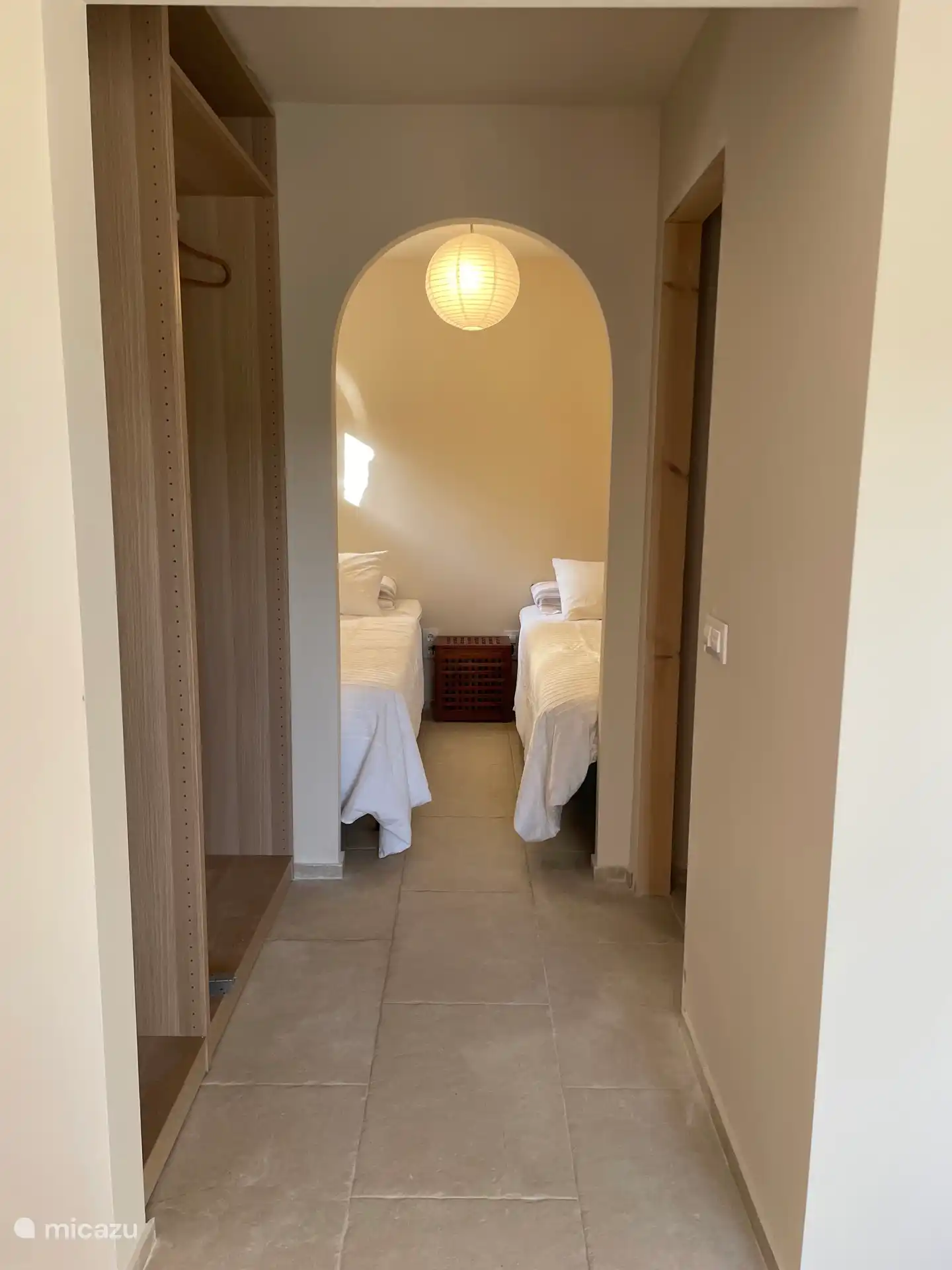 Maison d’hôtes : coin nuit supplémentaire avec 2 lits simples 90x200cm