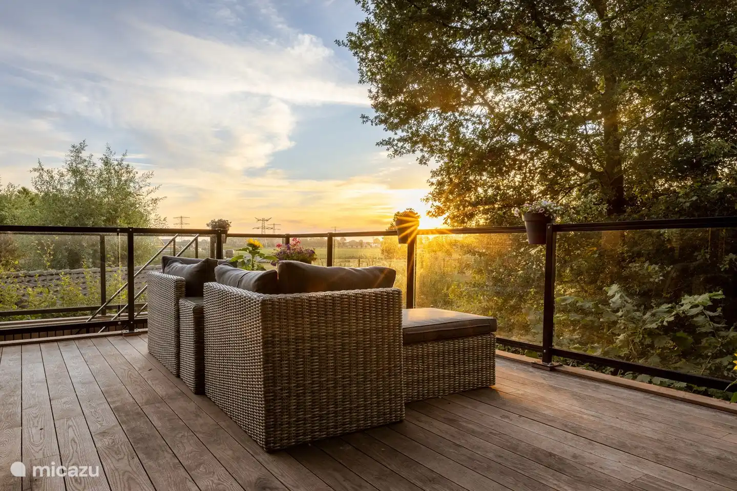 Baumstudio - Baumhaus in Niederlande, Nordbrabant, Mierlo - blockhütte / lodge