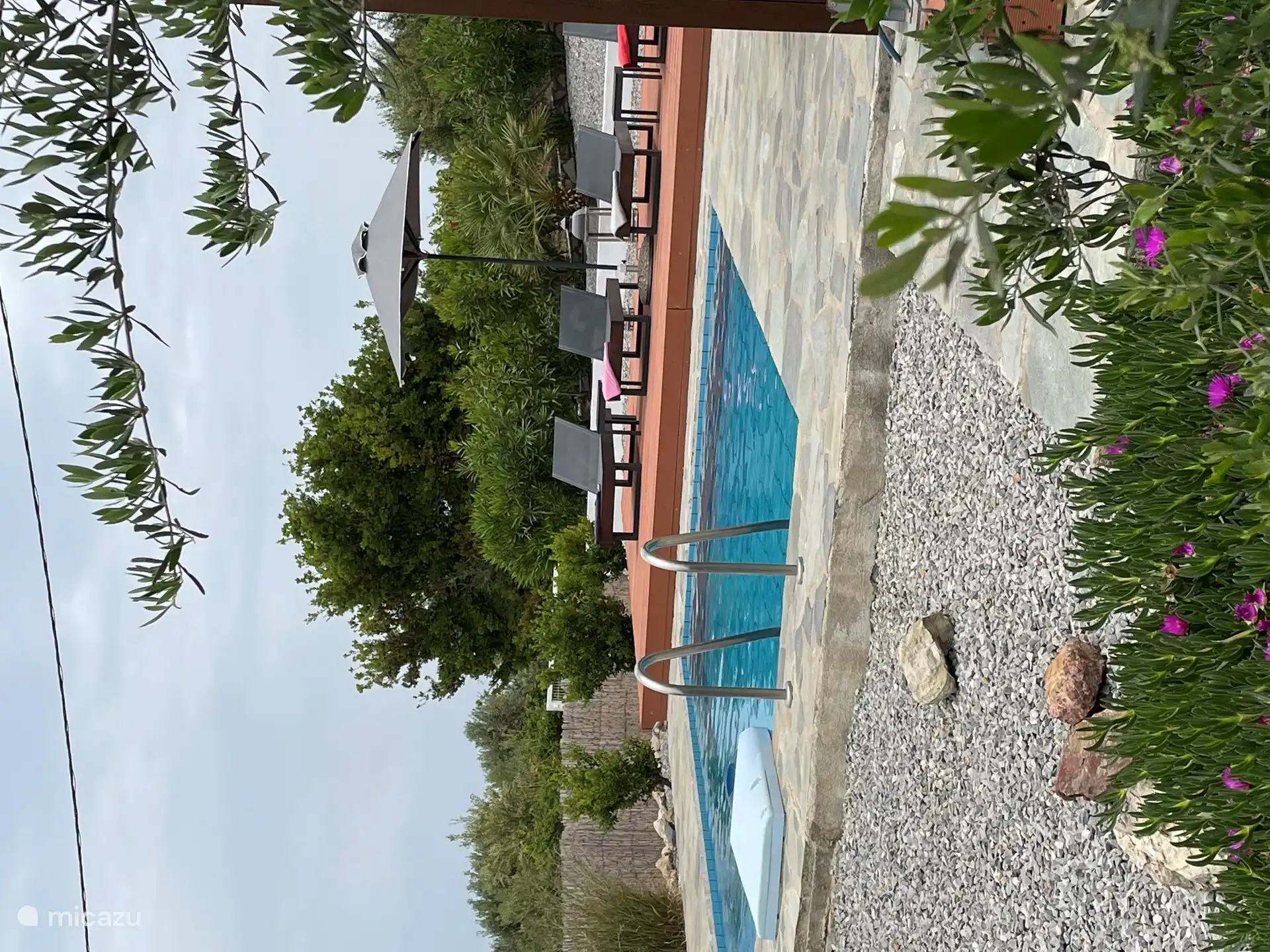 De ruime mogelijkheden om van de zon te genieten.