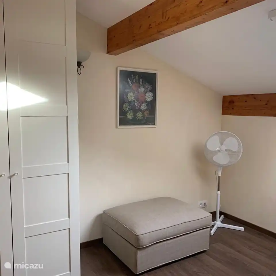 Chambre 2 à l'étage