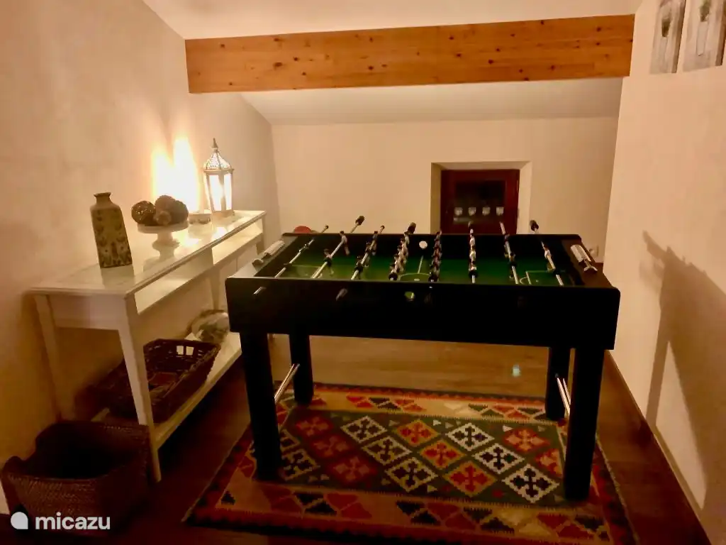 Coin jeu non seulement pour les enfants