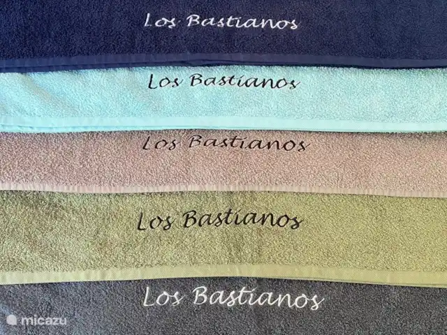 Finca Los Bastienos | Espagne, Costa Blanca, Dénia - villa Envie de gagner de la place dans votre valise ? Vous pouvez ajouter une serviette de plage (2 X 1 mètre) au paquet de linge en option. Nous demandons un supplément de 7,50 euros par serviette de plage pour cela.
