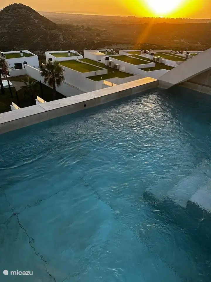 Genießen Sie den Sonnenaufgang vom Solarium aus