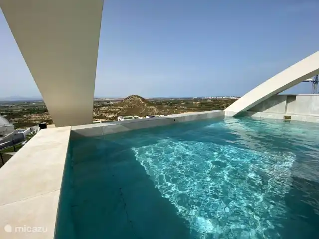 La Casa de Lili | Espagne, Costa Blanca, Rojales - penthouse Belle vue du solarium sur la réserve naturelle et la mer au loin.