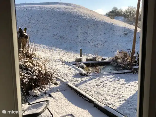 Haus am Berg huren in Duitsland, Sauerland, Diemelsee - vakantiehuis Winters tafereeltje.