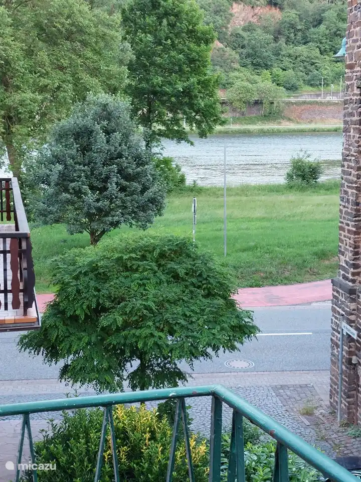 Blick vom Balkon Wohnzimmer