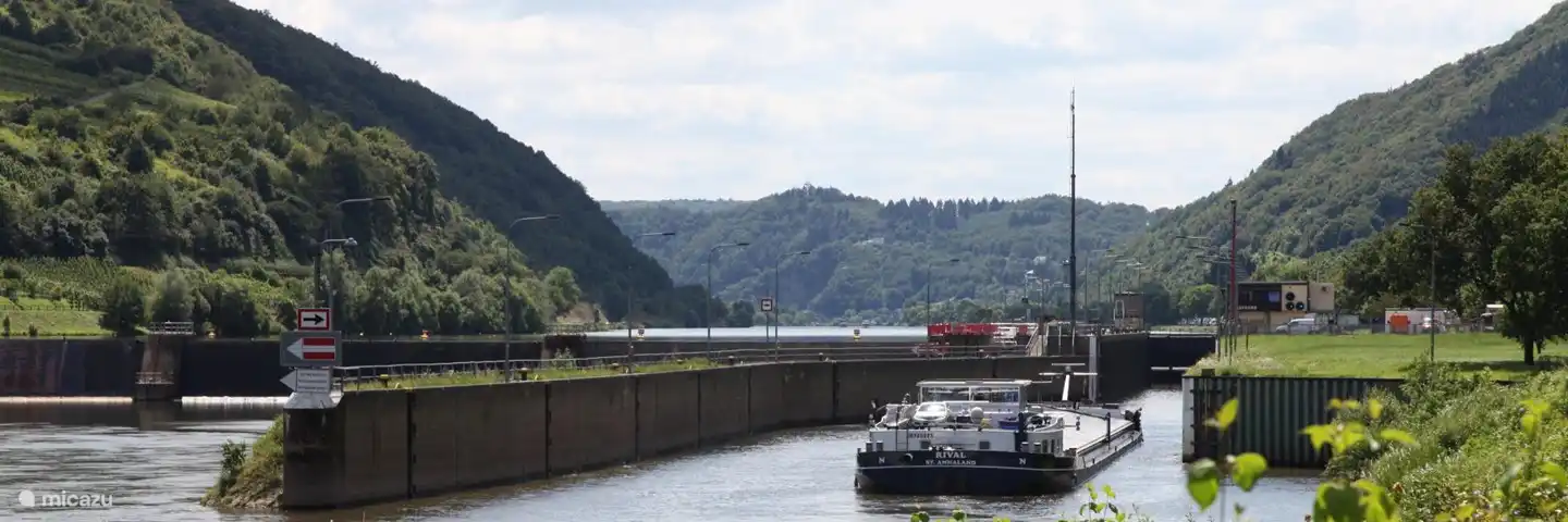 Die Schleusen von Sankt Aldegund sind zu Fuß erreichbar.