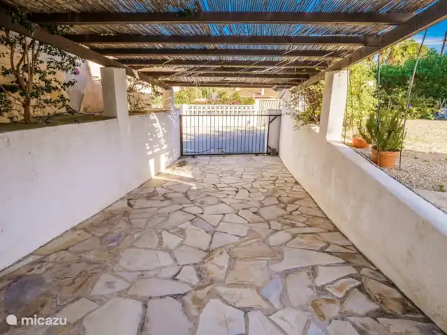 Villa Bidasoa - Luxe vakantievilla huren in Spanje, Costa Blanca, Moraira - villa Carport met ruimte voor 2 auto's