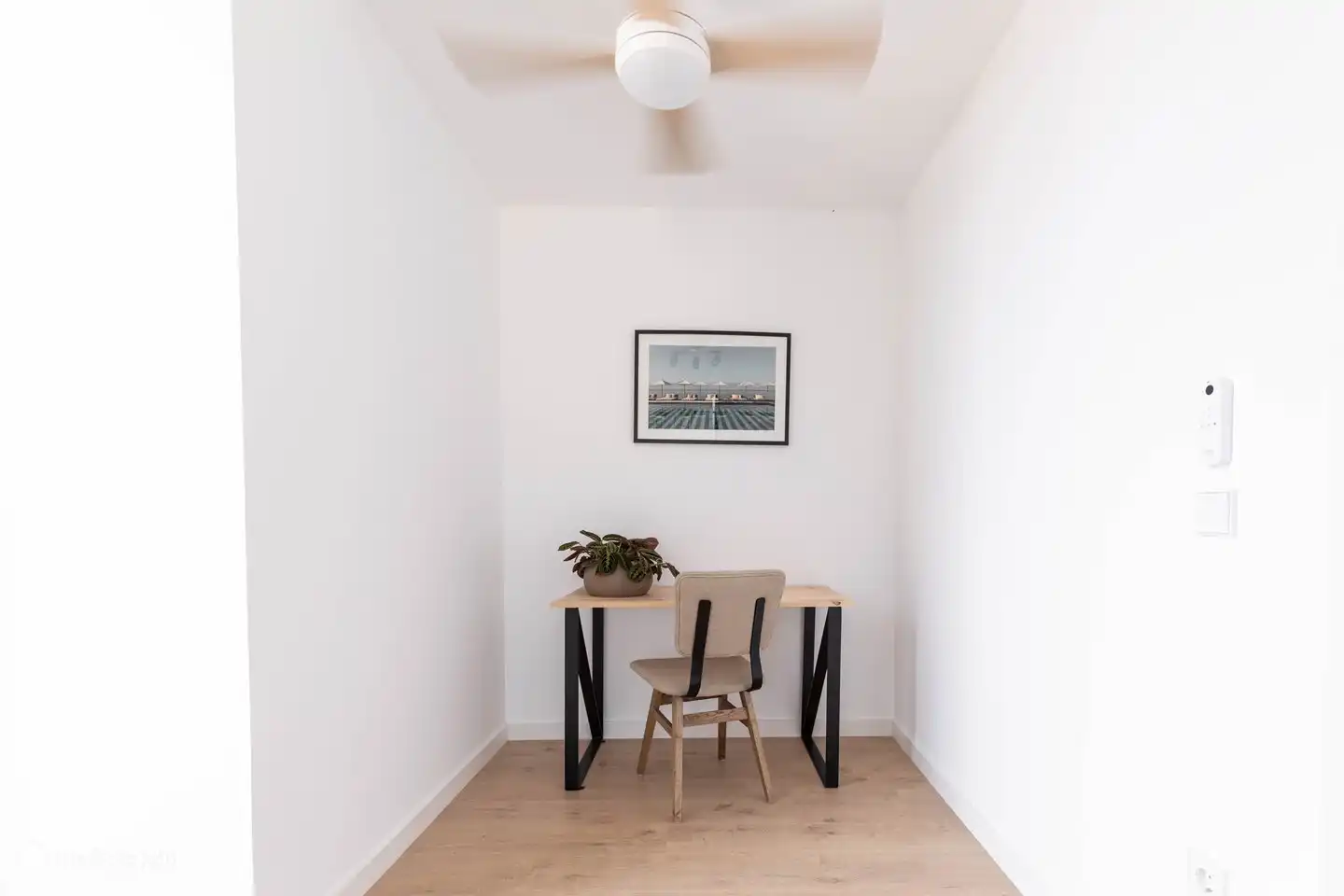 zusätzlicher Arbeitsplatz auf dem Treppenabsatz auf der Dachterrasse