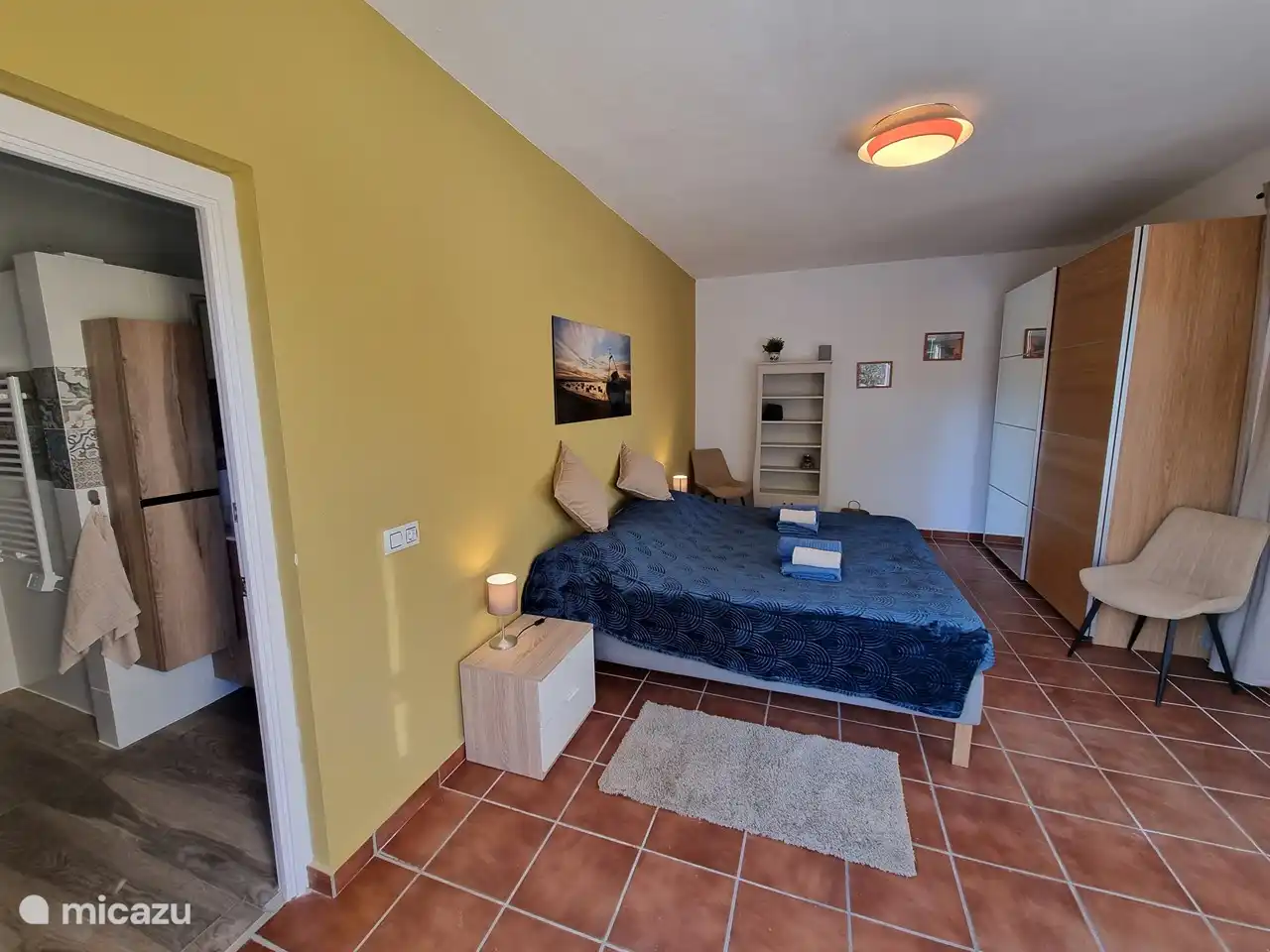 Alle Schlafzimmer haben neue (Boxspring-)Betten für 2 Personen.