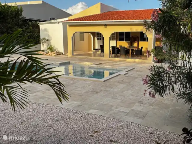 Villa Panseiku avec piscine privée | Curaçao, Banda Ariba (est), Jan Thiel - villa Cour arrière avec piscine et intimité totale