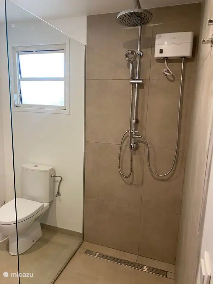 Baño 3 
Pertenece al estudio