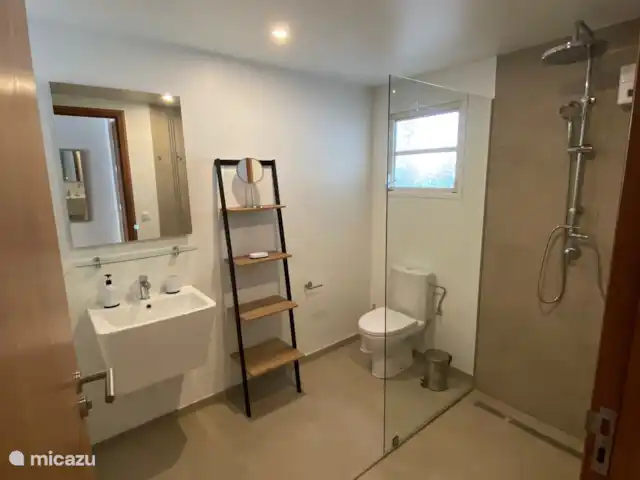 Villa Panseiku avec piscine privée | Curaçao, Banda Ariba (est), Jan Thiel - villa Salle de bain 3 appartenant au studio/chambre 4