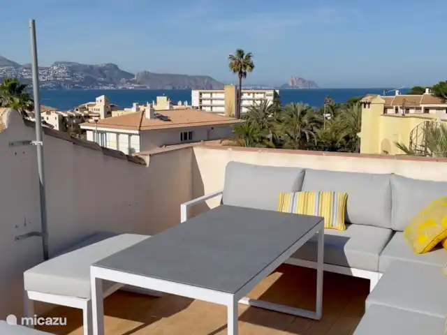 Maison Van Schaik | Espagne, Costa Blanca, Albir - maison de vacances Costa Blanca - villa à Albir - Casa van Schaik : Avec votre groupe, vous pourrez profiter de la vue phénoménale sur la mer depuis le toit-terrasse et du soleil toute la journée. La maison est orientée au sud.