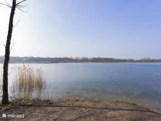 'Ons plekkie' bij het Hilgelo meer huren in Nederland, Gelderland, Winterswijk - vakantiehuis Vis plek aan het Hilgelo