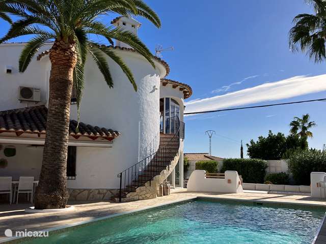 Vakantiehuis Spanje – villa Casa La Sigala met zicht op zee