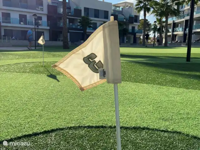 Playa Casa Marani en España, Costa Blanca, Guardamar del Segura - apartamento Mini golf, putter y pelotas de golf están disponibles en el apartamento.