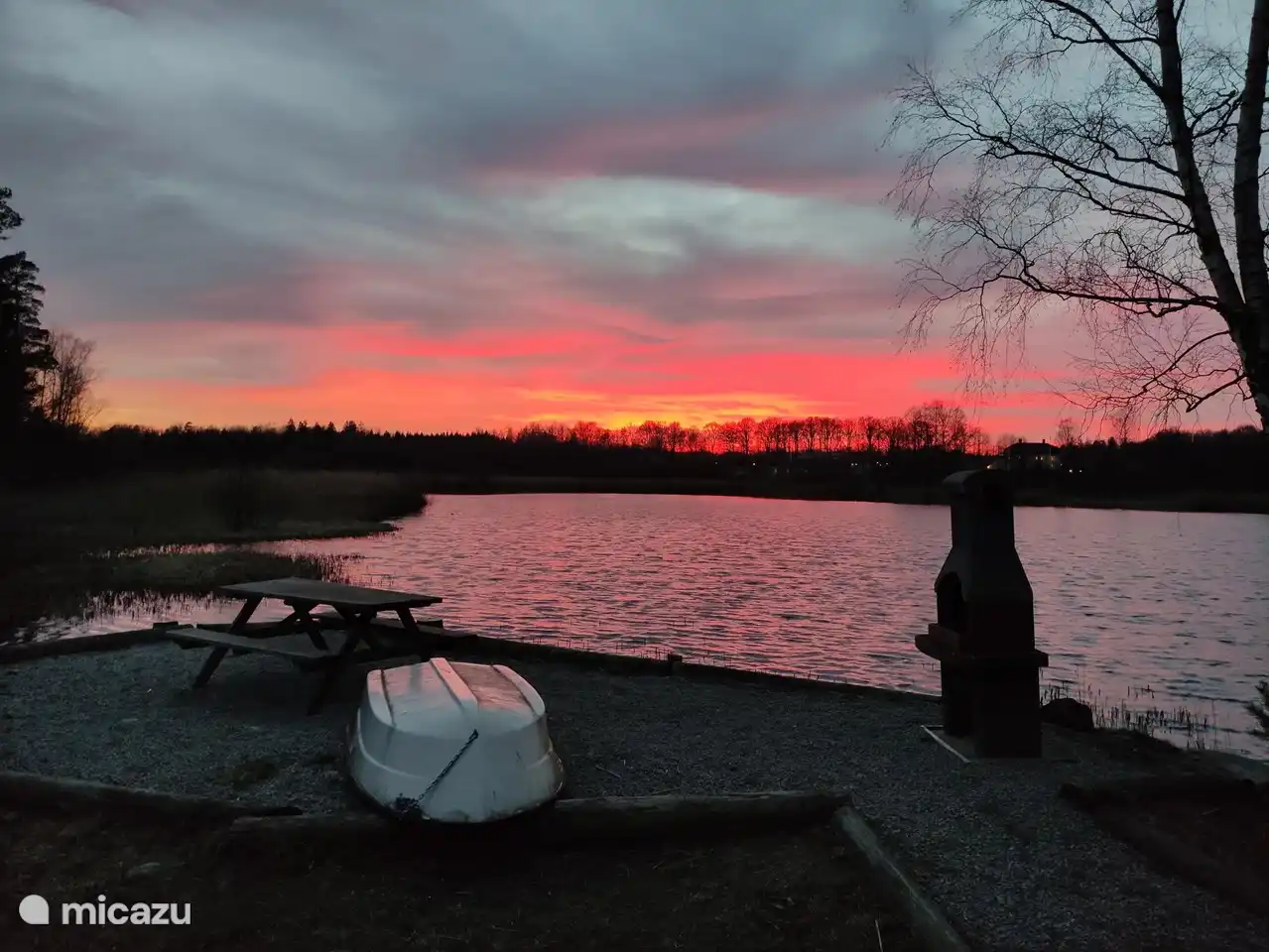Stuga Trehörnasjön, Sauna und Tretboot in Schweden, Småland, Tingsryd - Tiny House