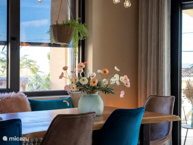 Villa Maîtres | Espagne, Costa Blanca, Alfáz del Pi - villa également à l’intérieur d’une salle à manger confortable et spacieuse