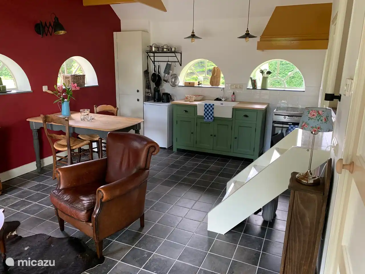 Sitzecke/ Küche 