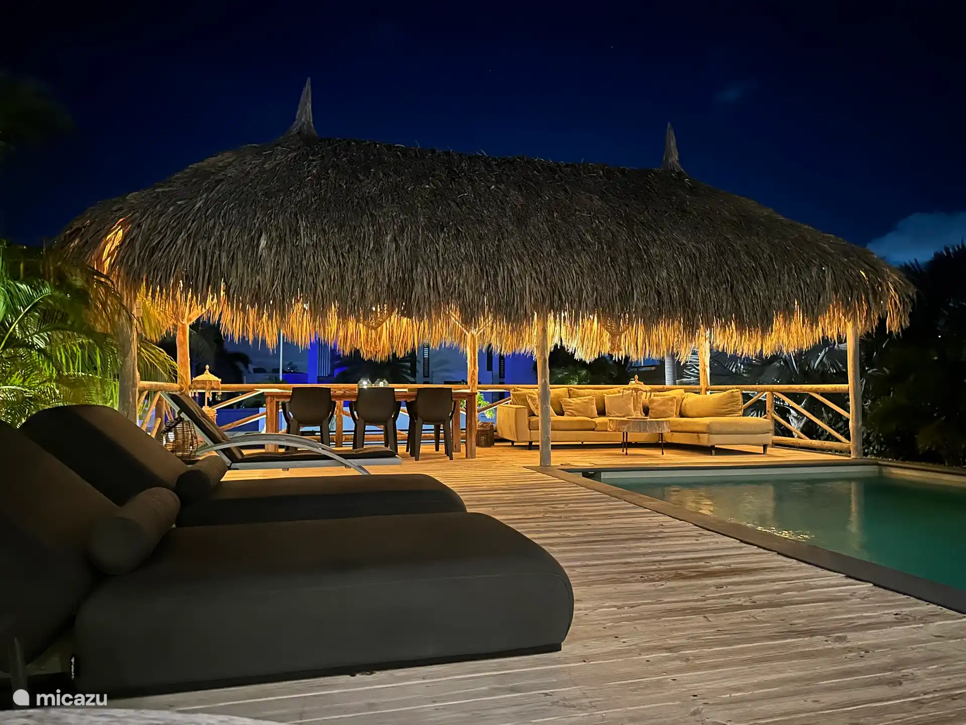 Atmospheric palapa