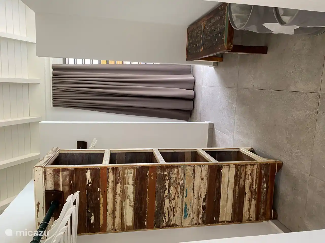 Espace de rangement appartenant à la chambre 1