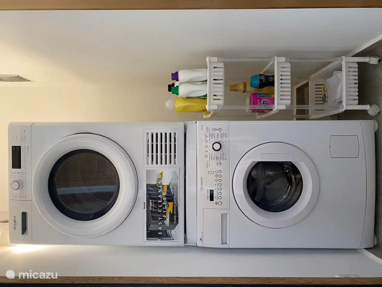 La Villa Contigo est équipée d'un lave-linge et d'un sèche-linge