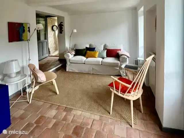 Casa Sorelle del vino huren in Italië, Ligurië, Apricale - finca Woonkamer