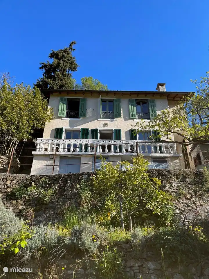 finca in Ligurien, Italien – Casa Sorelle del Vino