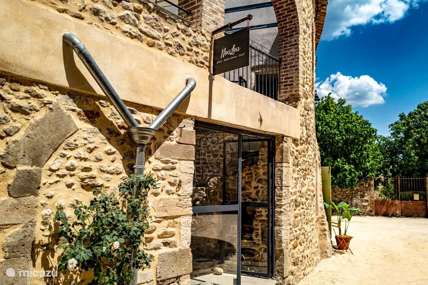 Eingang Ferienhäuser NouLou