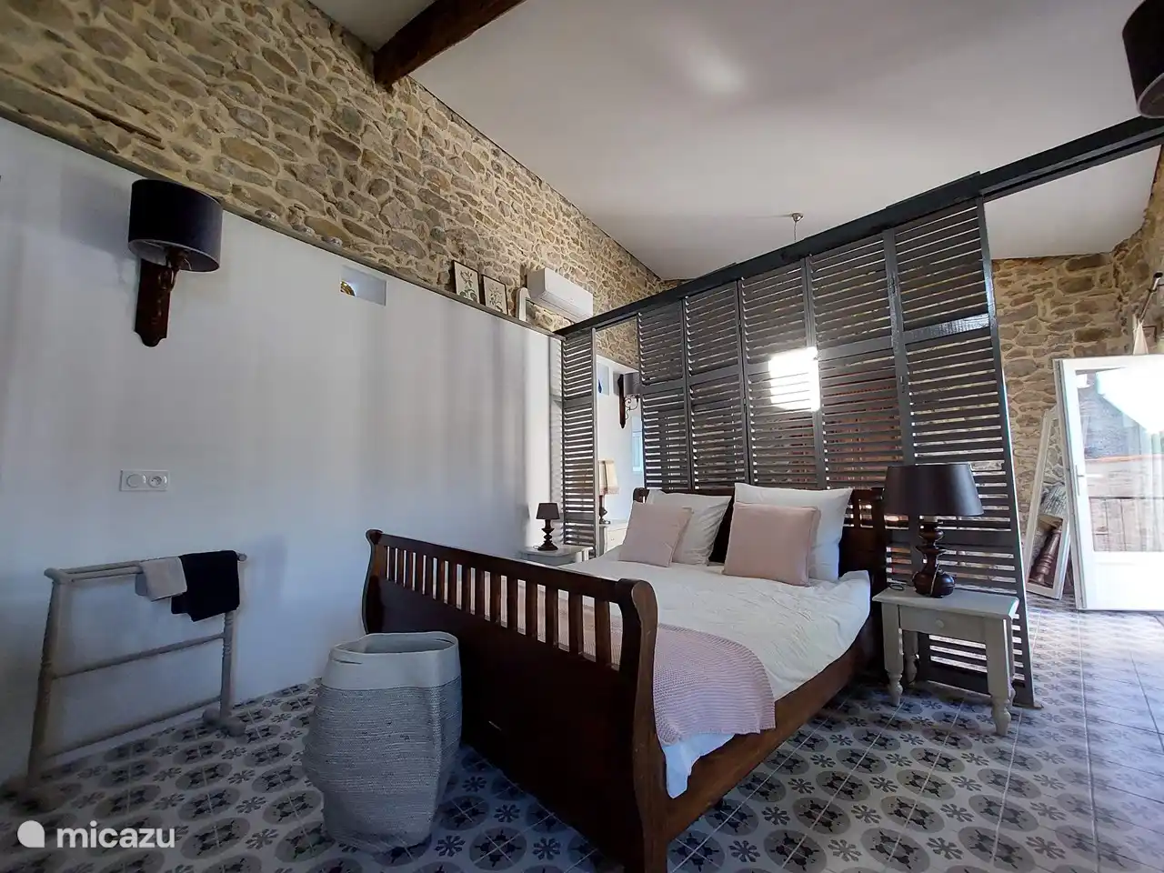 Doppelbett (160x200 cm)