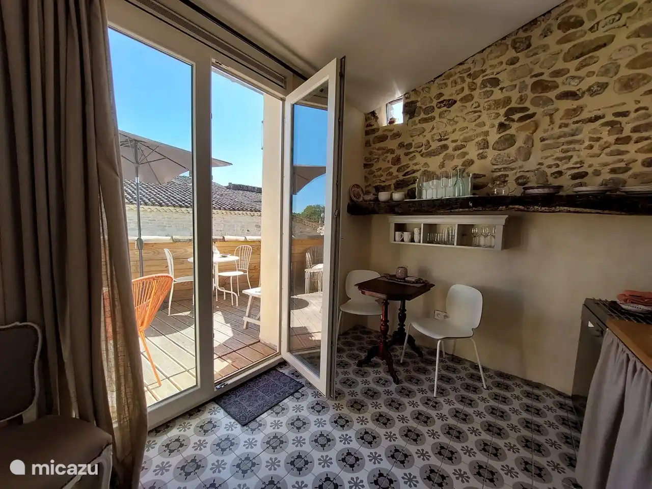 Terrassentüren von der Terrasse zur Küche