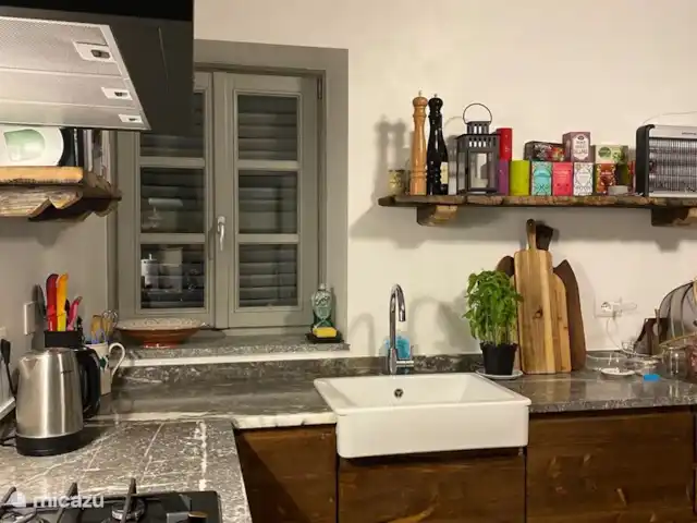 Casa Borgna | Italie, Piémont, Pamparato - maison de vacances Notre cuisine dispose d'un four, d'un lave-vaisselle et de tous les autres équipements pour une cuisine délicieuse.
