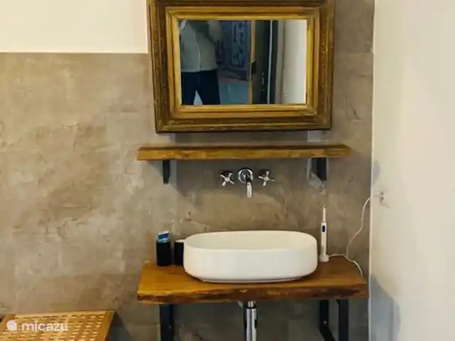 Casa Borgna | Italie, Piémont, Pamparato - maison de vacances Salle de bain moderne dans un style classique