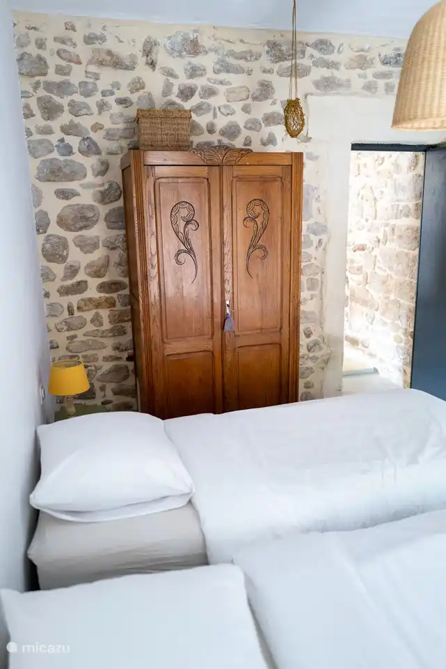 Geräumiger Kleiderschrank im 2. Schlafzimmer