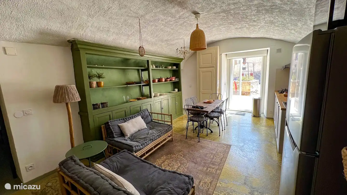 Wohnbereich mit 2 Sofas