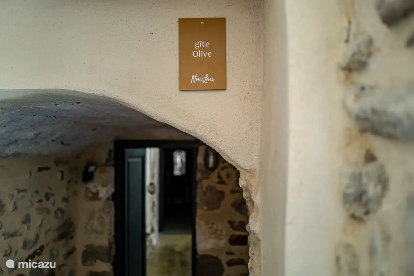 Gîte Olive ist für 6 Personen geeignet und verfügt über 3 Schlafzimmer, ein geräumiges Badezimmer und eine separate Toilette