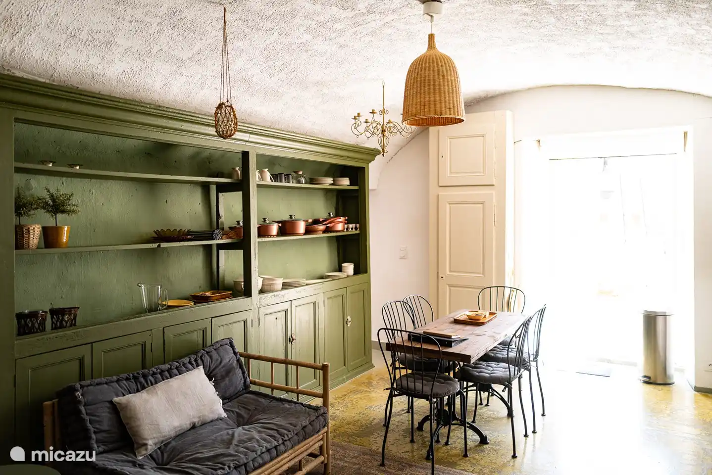 Esstisch für 6 Personen