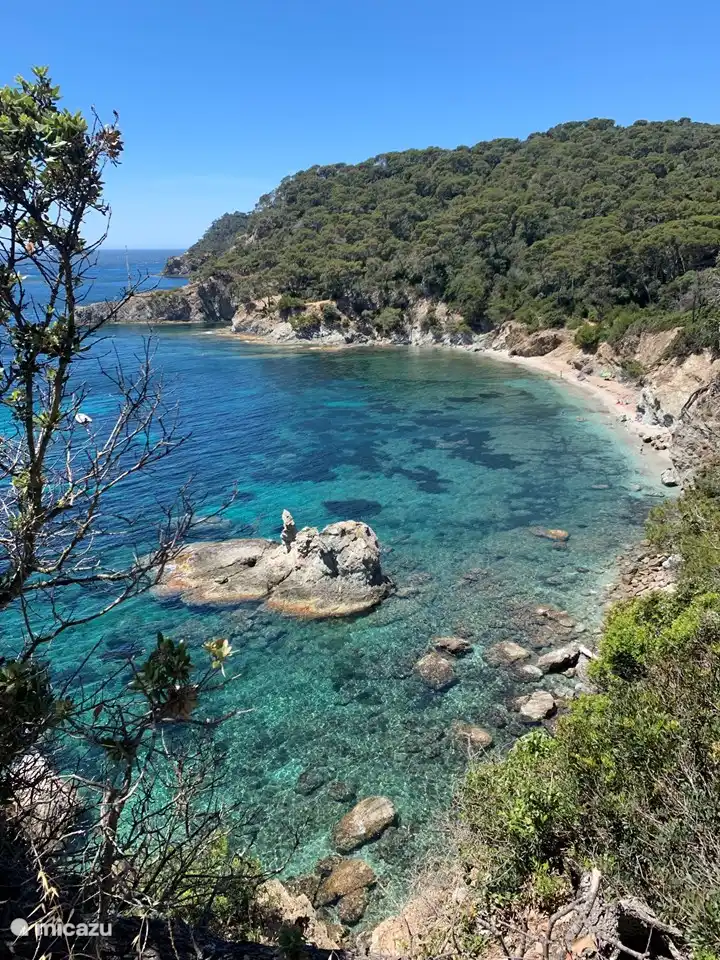 Schöne Strände und Meer