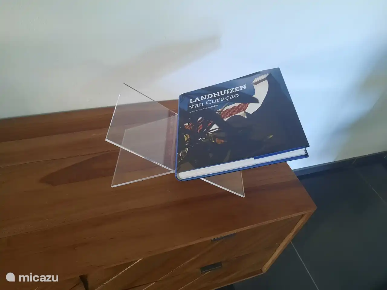 Beau livre sur les maisons de campagne de Curaçao