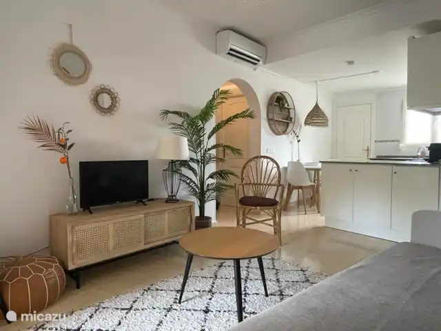 Casita de Dénia au bord de la mer! | Espagne, Costa Blanca, Dénia - appartement Séjour avec cuisine ouverte