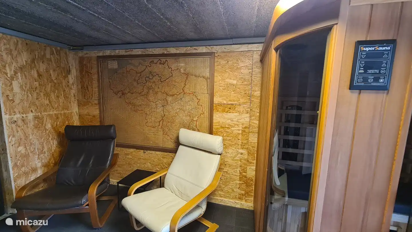 Kellerruheraum (TV, Playstation 4 und Infrarotsauna)