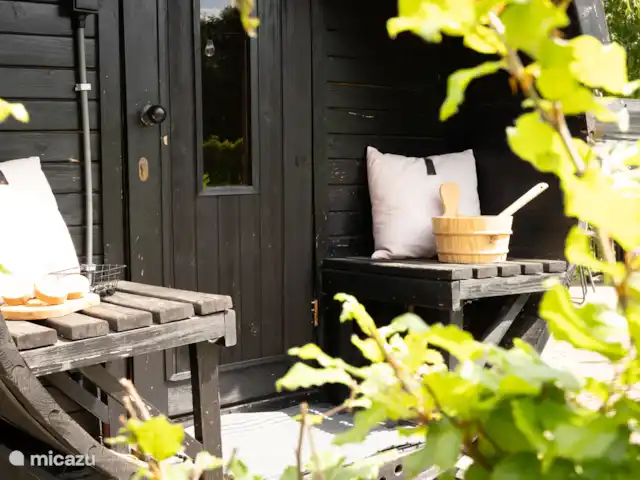 Huisje Met de kippen Op Stok/Sierkip huren in Nederland, Limburg, Baexem - vakantiehuis Sauna, Heerlijk ontspannen