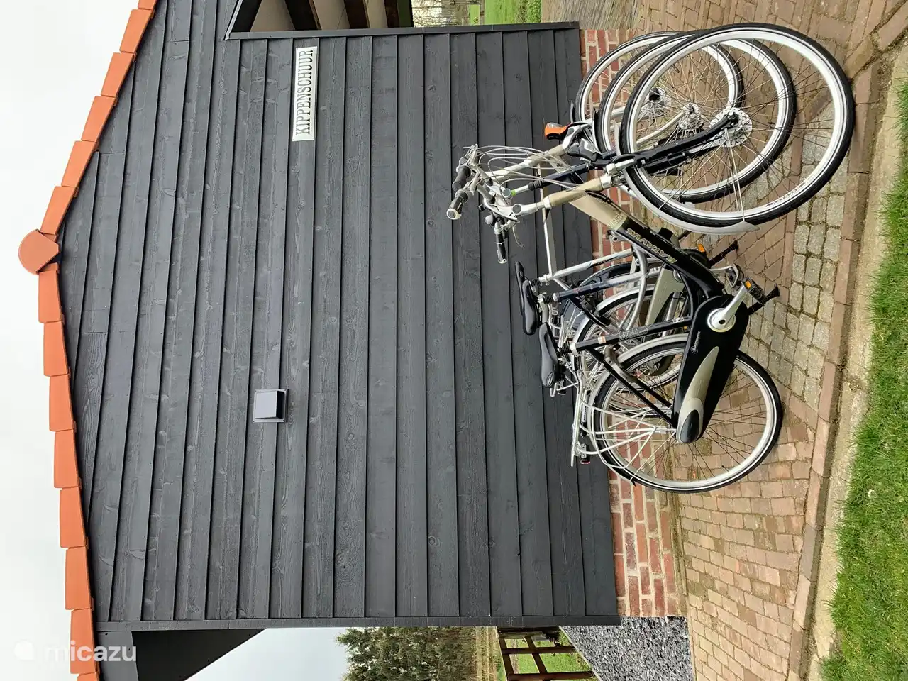 Es ist wunderbar, in der Gegend Rad zu fahren. Fahrräder können nach Absprache gemietet werden. Elektrofahrräder können ebenfalls gemietet werden.