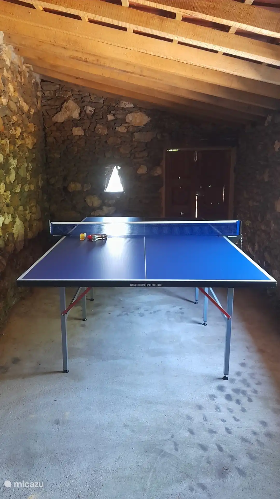 Pingpong tafel in gezamenlijke ruimte
